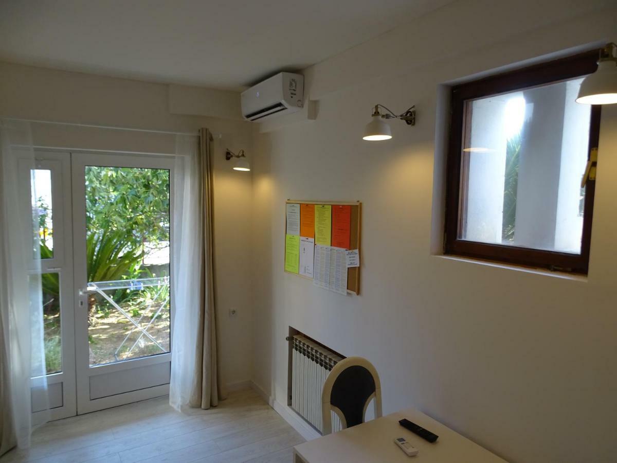 Job Studio Apartments สปลิท ภายนอก รูปภาพ